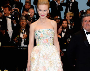 ניקול קידמן בתפקיד יצירת אמנות: פתיחת פסטיבל קאן