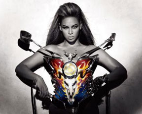 תצוגת אופנה של מוגלר תתקיים בישראל