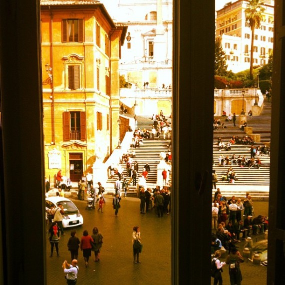 המדרגות הספרדיות ברומא | צילום מסך מהאינסטגרם של שירה מרגלית 