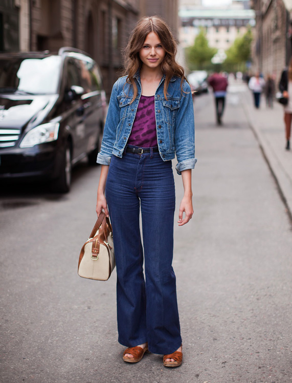 שילוב ג'ינס וג'ינס מתוך בלוג אופנת הרחוב Stockholm street style