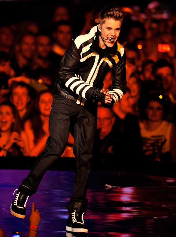 ג'סטין ביבר בטקס פרסי MTV בבלספט | צילום: גטי אימג'ס