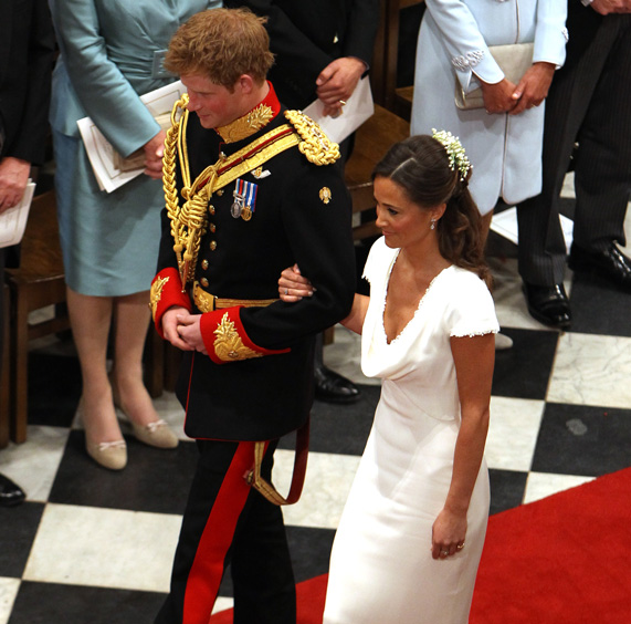 פיפה מידלטון והנסיך הארי בחתונה המלכותית | צילום: גטי אימג'ס